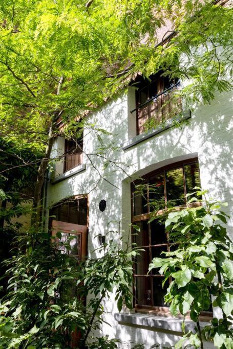 Villa Carriage House In Quiet Ecological Garden Antwerpen Exterior foto
